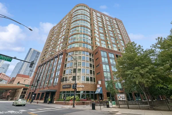 $2,550 | 600 North Kingsbury Street, Unit 1004, Chicago, IL 60654