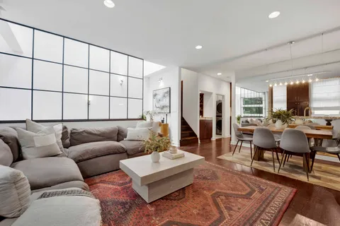 $875,000 | 1967 North Maud Avenue, Unit A, Chicago, IL 60614