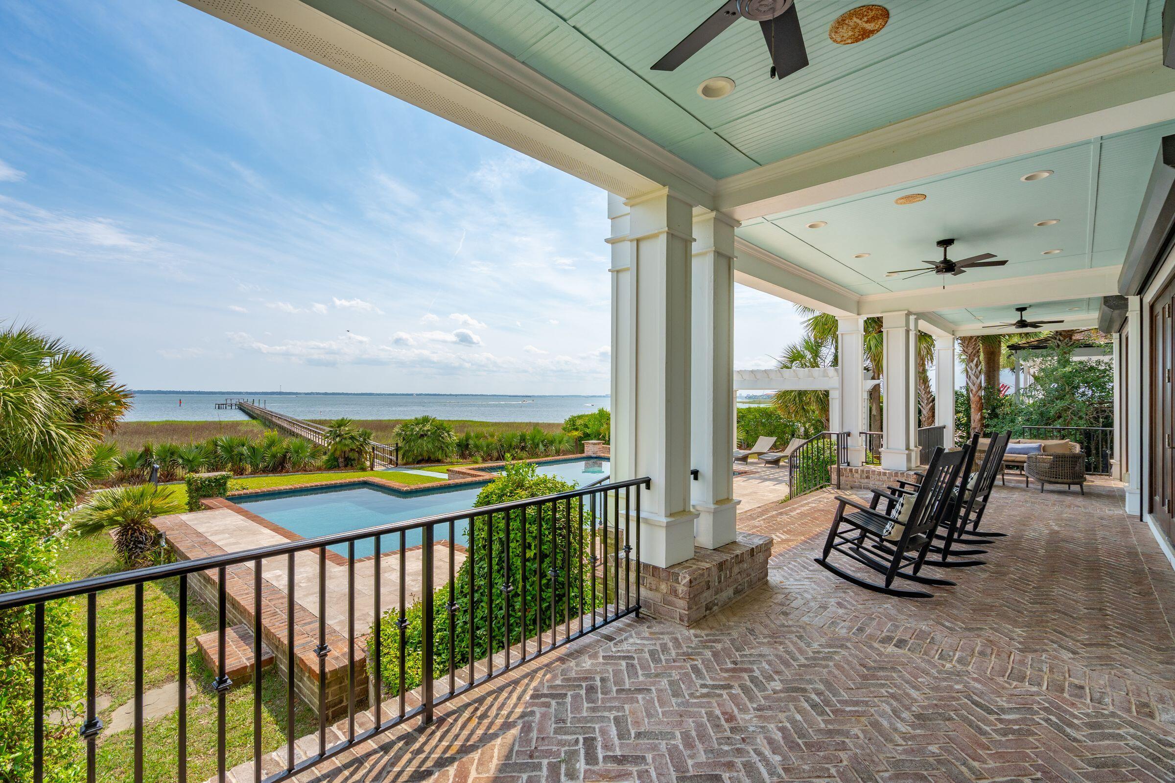 104 Beach Street Mount Pleasant, SC 29464 - Photo 15 of 64 104BeachSt-KeenEyeMarketing-064