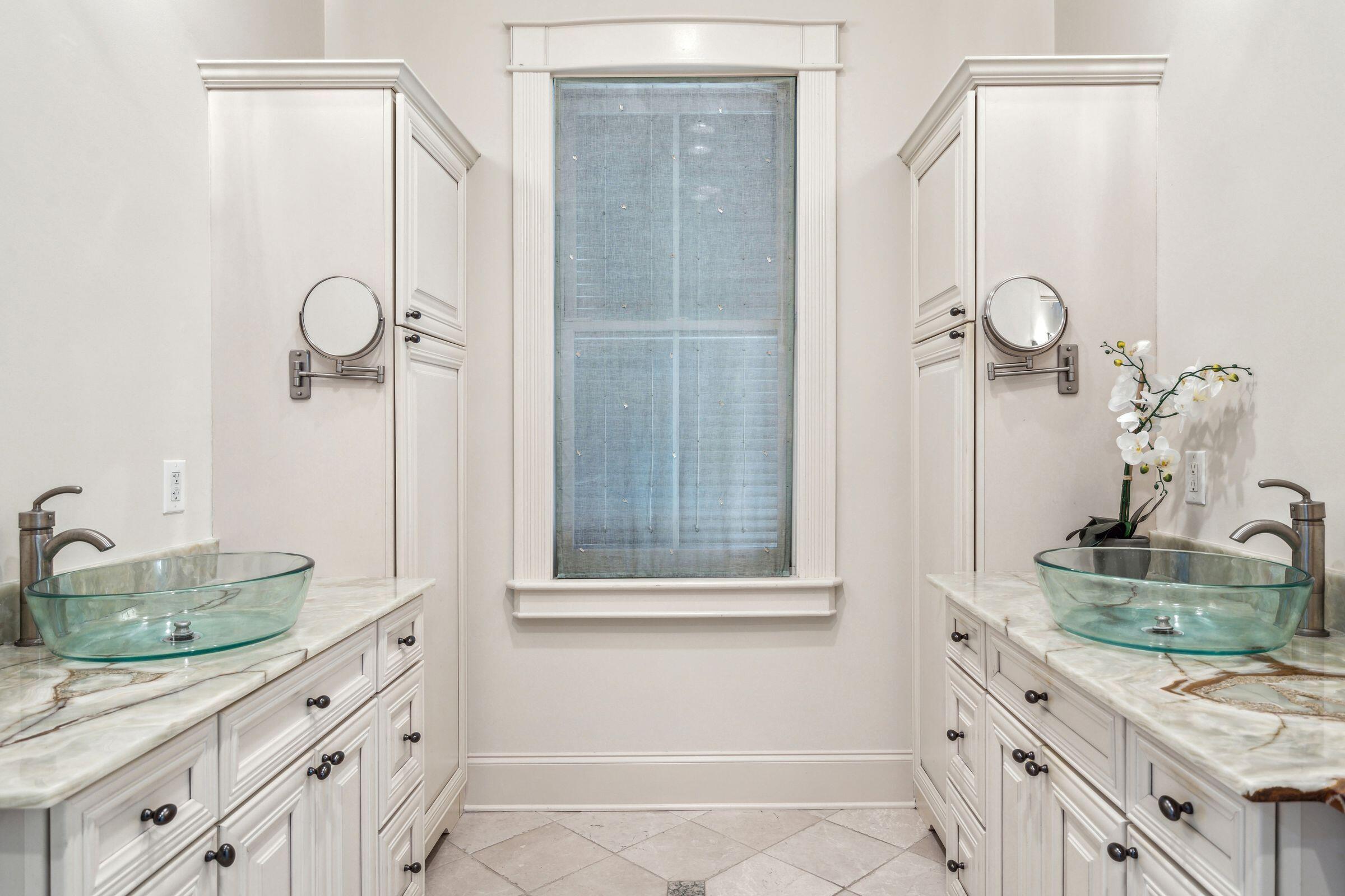 104 Beach Street Mount Pleasant, SC 29464 - Photo 23 of 64 104BeachSt-KeenEyeMarketing-033