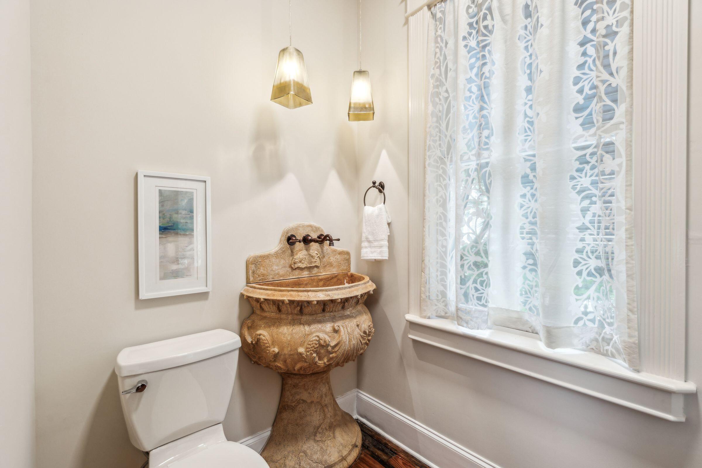 104 Beach Street Mount Pleasant, SC 29464 - Photo 29 of 64 104BeachSt-KeenEyeMarketing-041