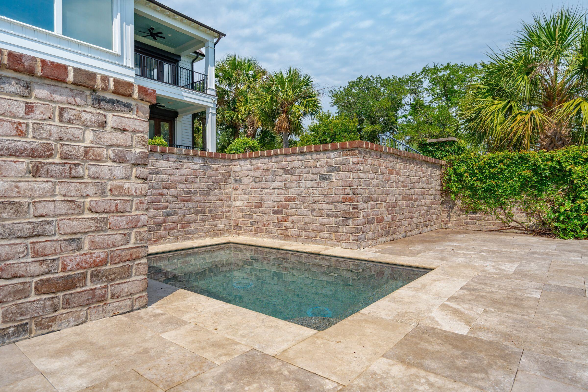 104 Beach Street Mount Pleasant, SC 29464 - Photo 53 of 64 104BeachSt-KeenEyeMarketing-098