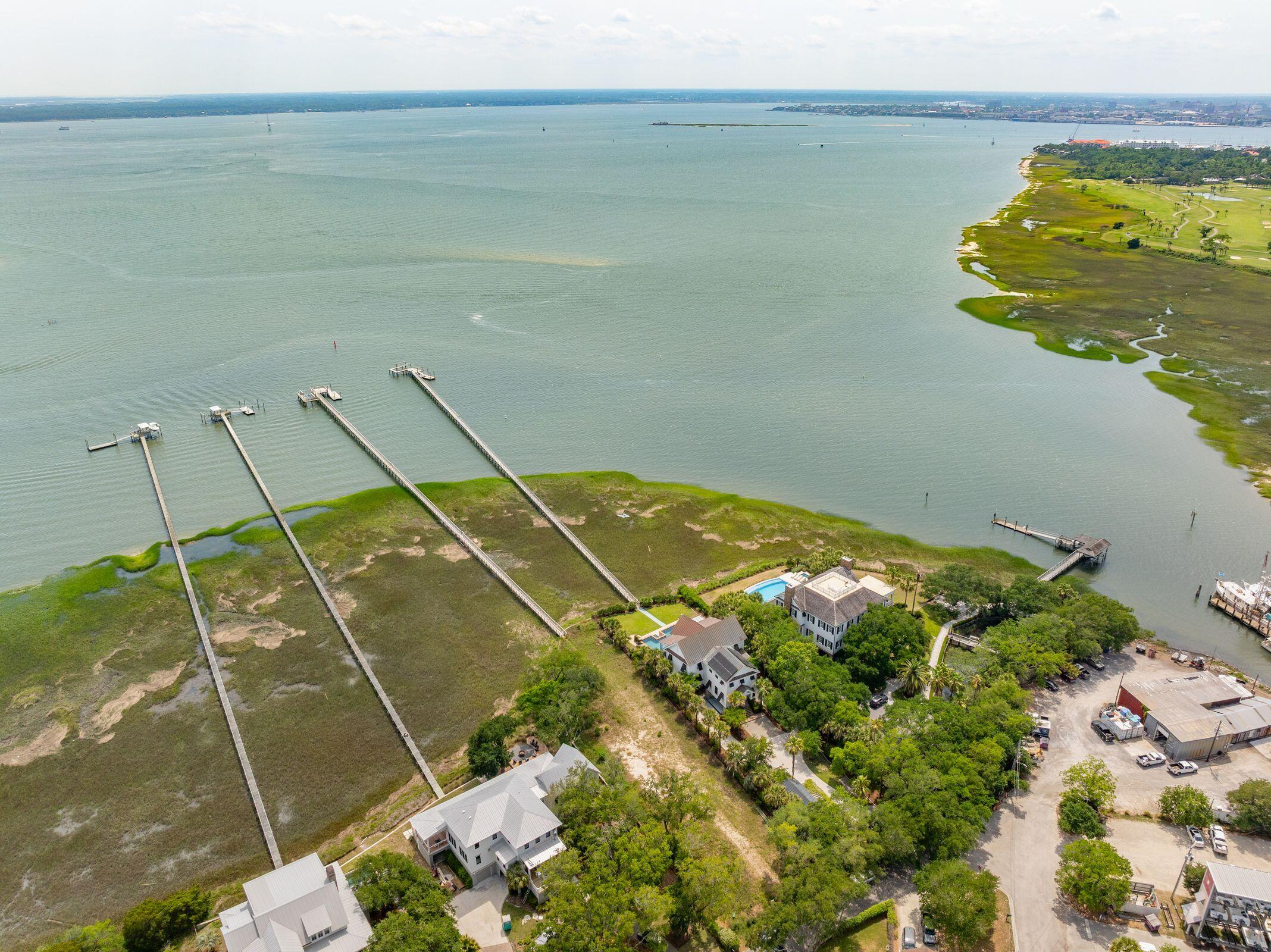 104 Beach Street Mount Pleasant, SC 29464 - Photo 61 of 64 104BeachSt-KeenEyeMarketing-123