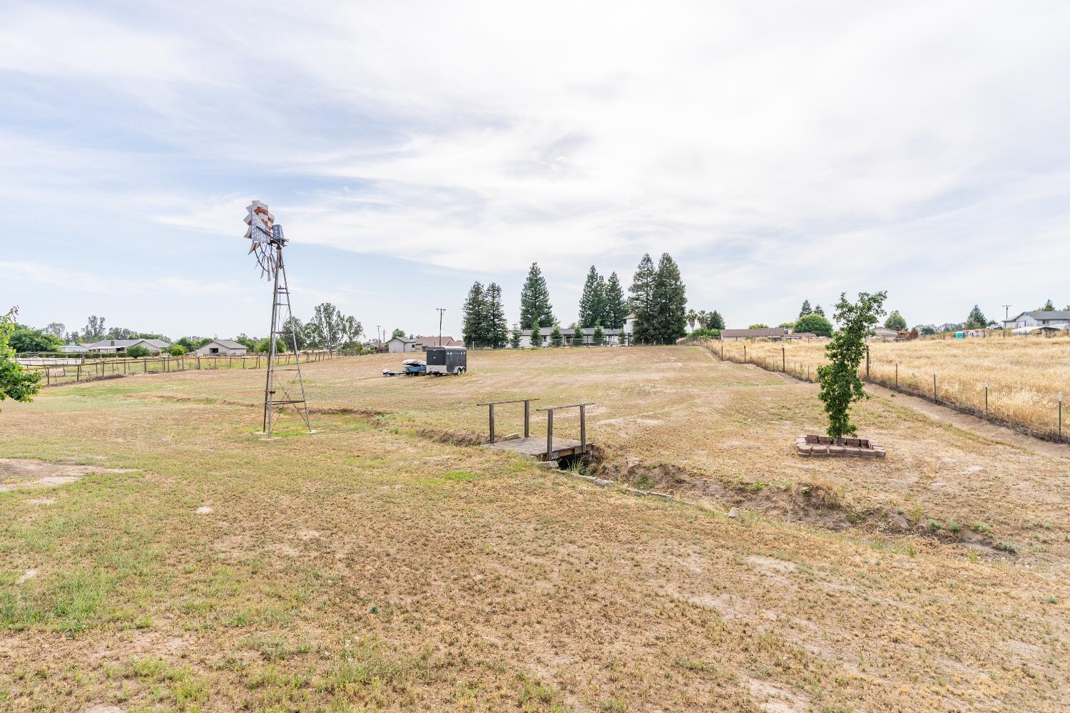 16176 La Canada Road Madera, CA 93636 - Photo 43 of 46