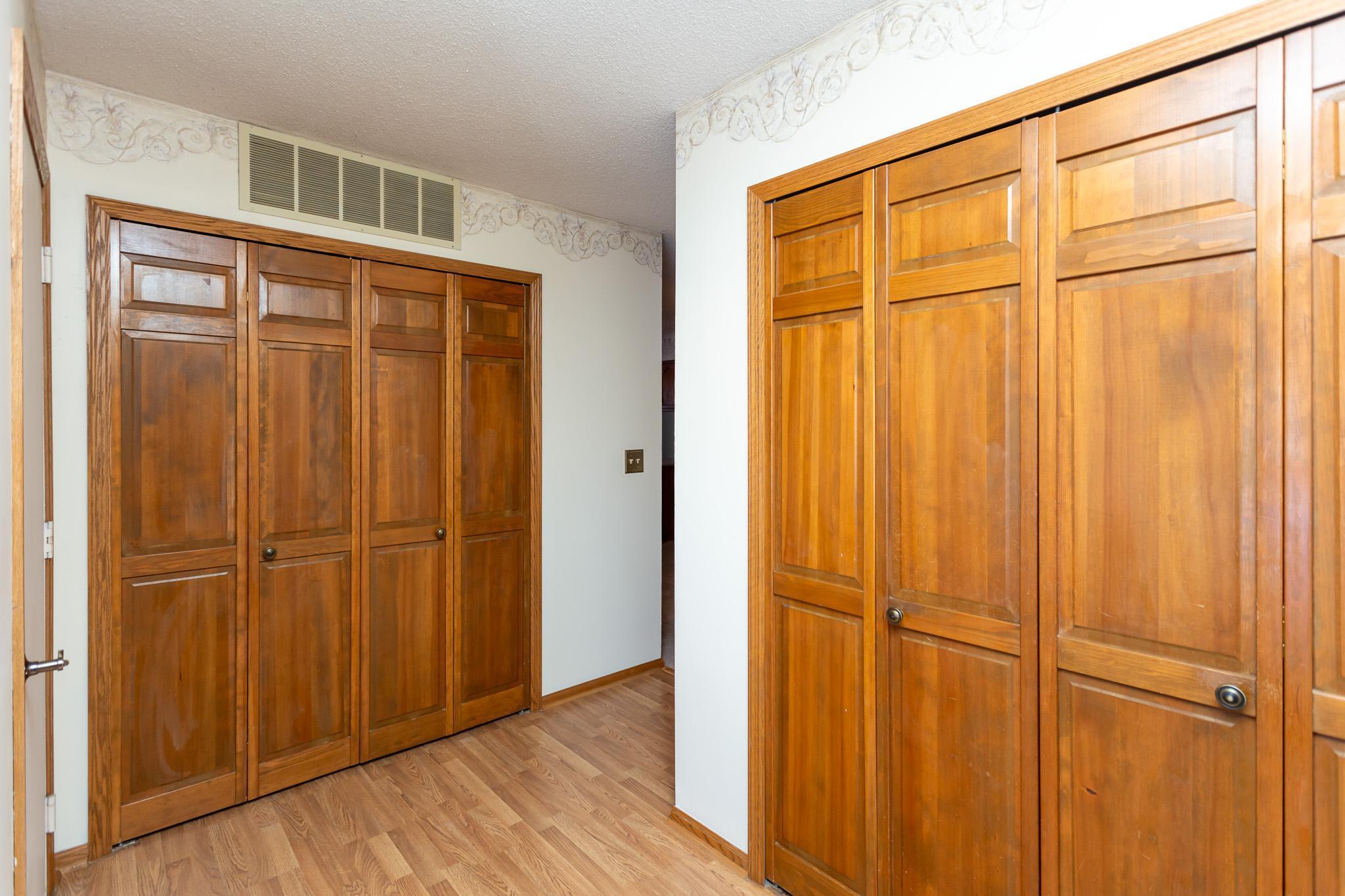 1757 Cobblestone Court Red Wing, MN 55066 - Photo 3 of 18