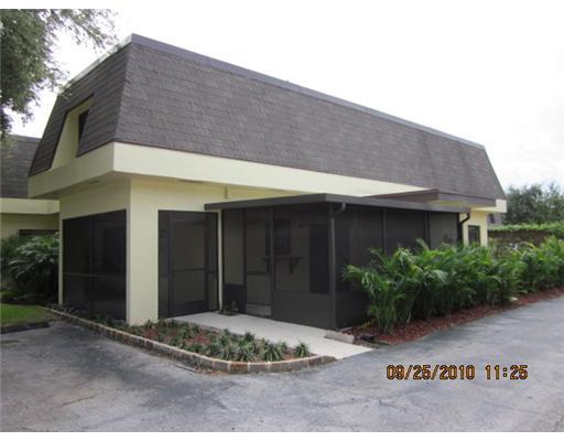 9275 Southwest 61st Way, Unit 22A Boca Raton, FL 33428 - Photo 1 of 14 Primary Photo