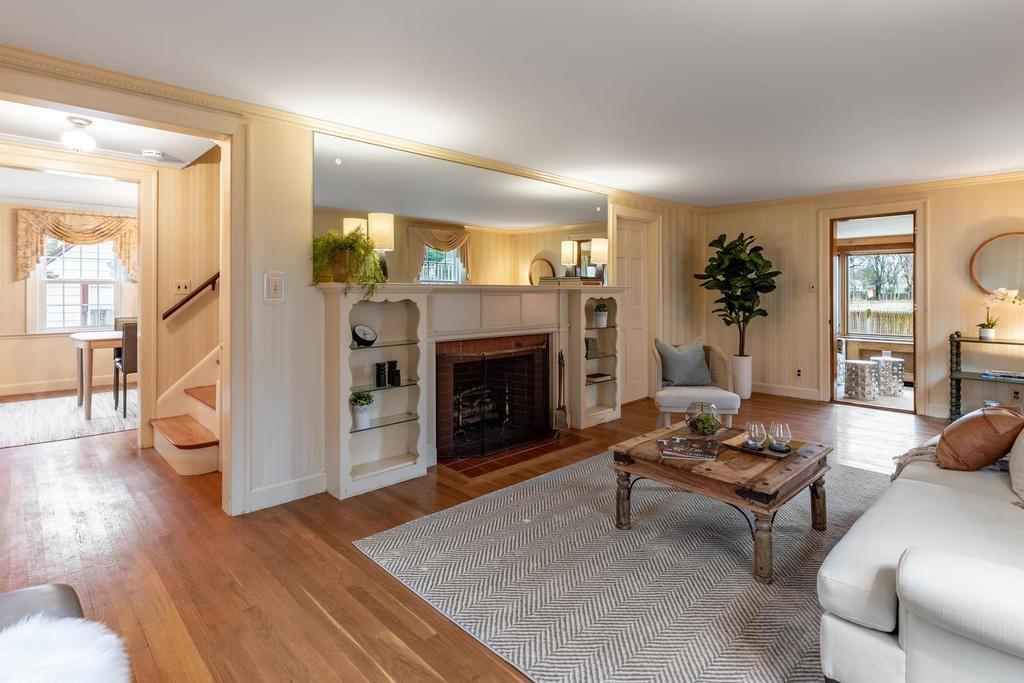 34 Venner Road Arlington, MA 02476 - Photo 4 of 29 Gallery Image 4