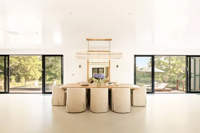 $7,200,000 | 4 3rd Street, Sag Harbor, NY 11963