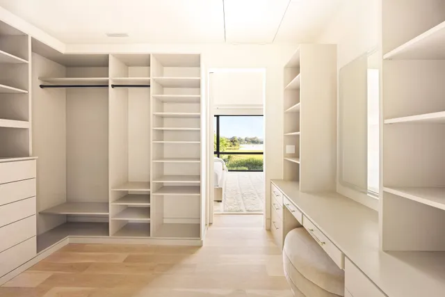 $7,200,000 | 4 3rd Street, Sag Harbor, NY 11963