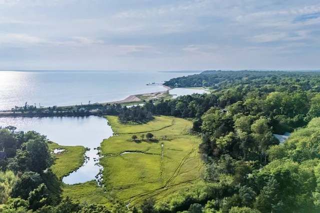 $7,200,000 | 4 3rd Street, Sag Harbor, NY 11963