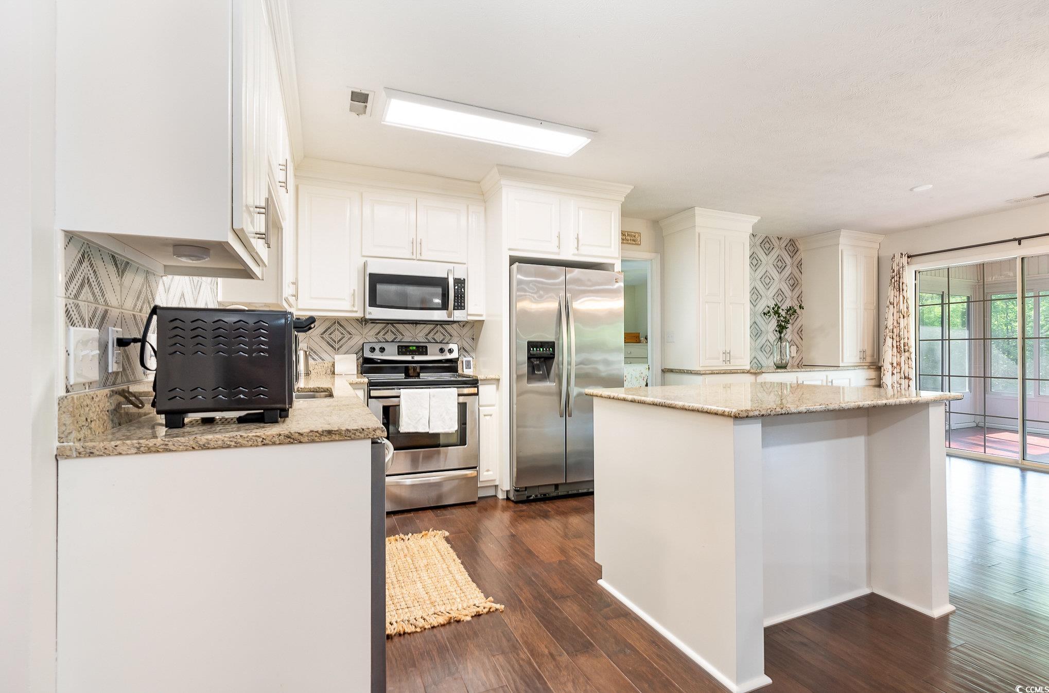 285 Zion Road Galivants Ferry, SC 29544 - Photo 8 of 39