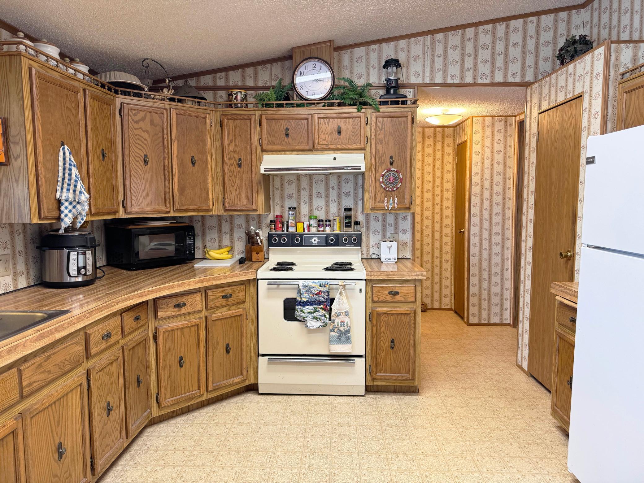 18500 Bogie Bay Garrison, MN 56450 - Photo 15 of 45