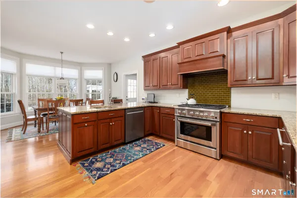 $815,000 | 245 Upper Whittemore Road, Middlebury, CT 06762