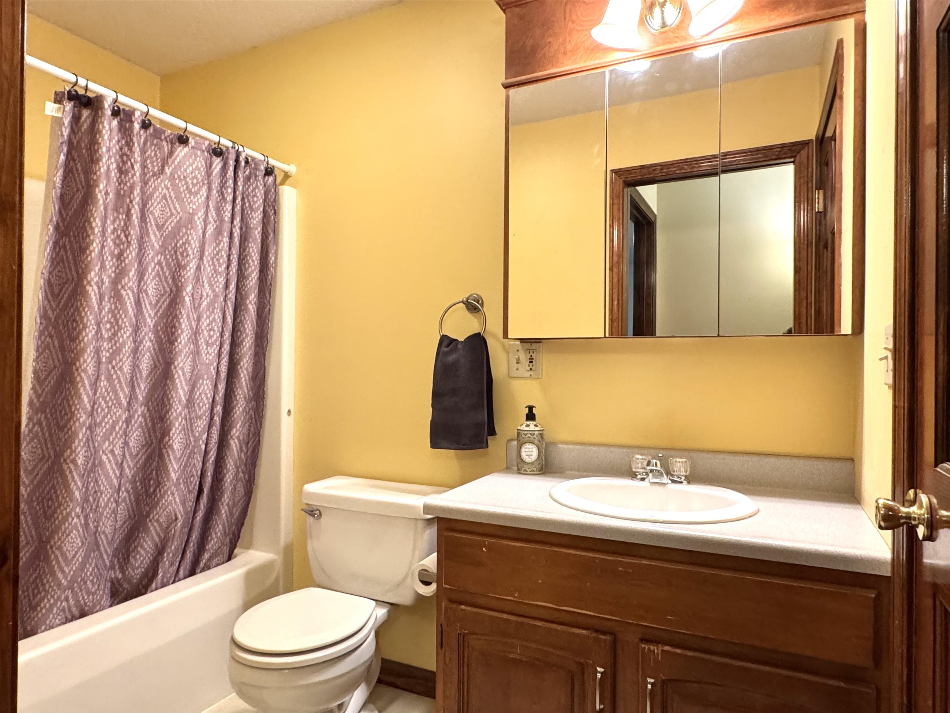 866 Ridge Hill Drive Derby, VT 05855 - Photo 14 of 37