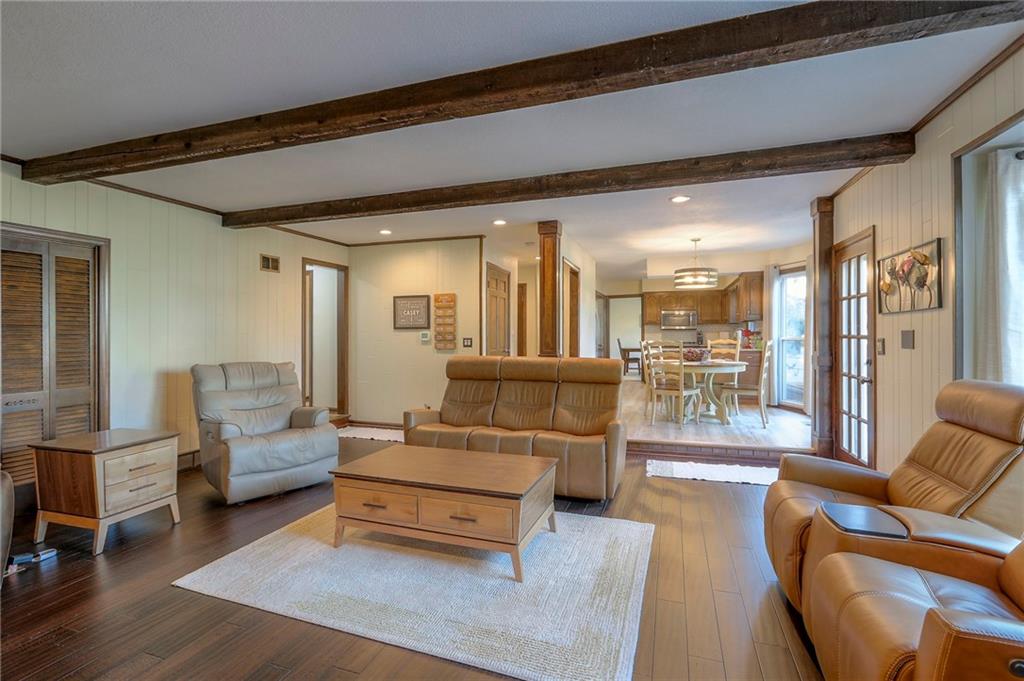 9504 West 104th Street Overland Park, KS 66212 - Photo 17 of 43