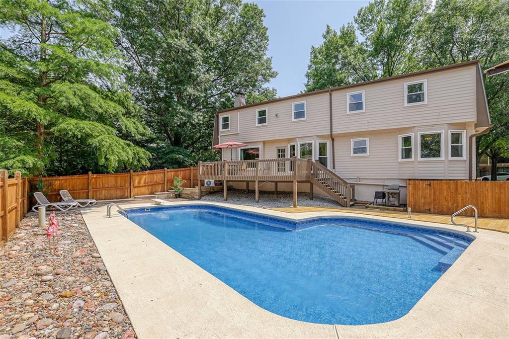 9504 West 104th Street Overland Park, KS 66212 - Photo 40 of 43