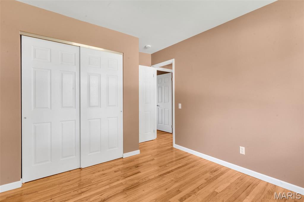 1366 Springhurst Drive Florissant, MO 63031 - Photo 23 of 30