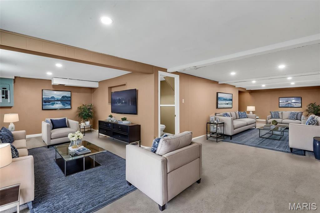 1366 Springhurst Drive Florissant, MO 63031 - Photo 28 of 30