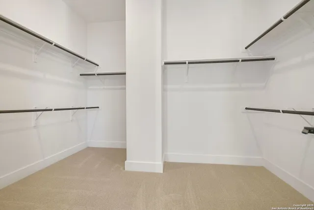 $949,900 | 220 Dulce Vista, Boerne, TX 78006