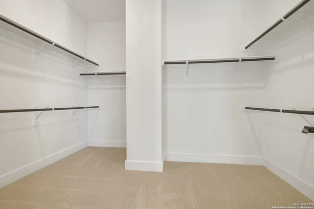 $949,900 | 220 Dulce Vista, Boerne, TX 78006