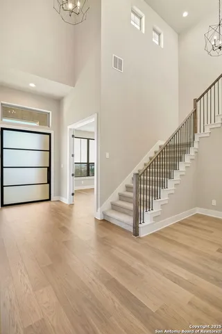 $949,900 | 220 Dulce Vista, Boerne, TX 78006