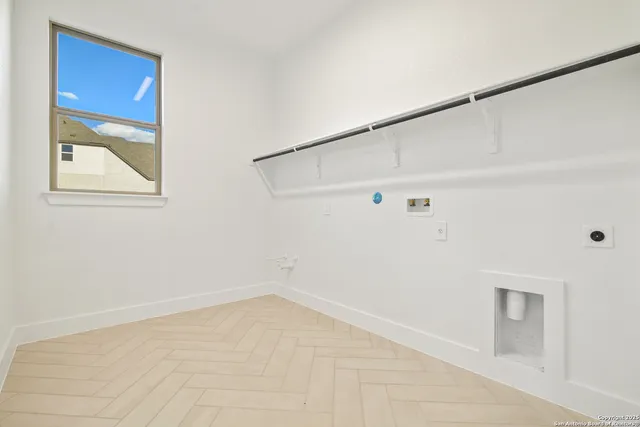 $949,900 | 220 Dulce Vista, Boerne, TX 78006