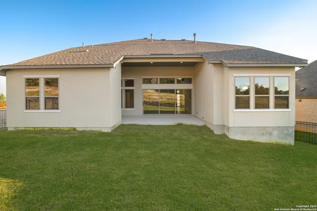 $949,900 | 220 Dulce Vista, Boerne, TX 78006