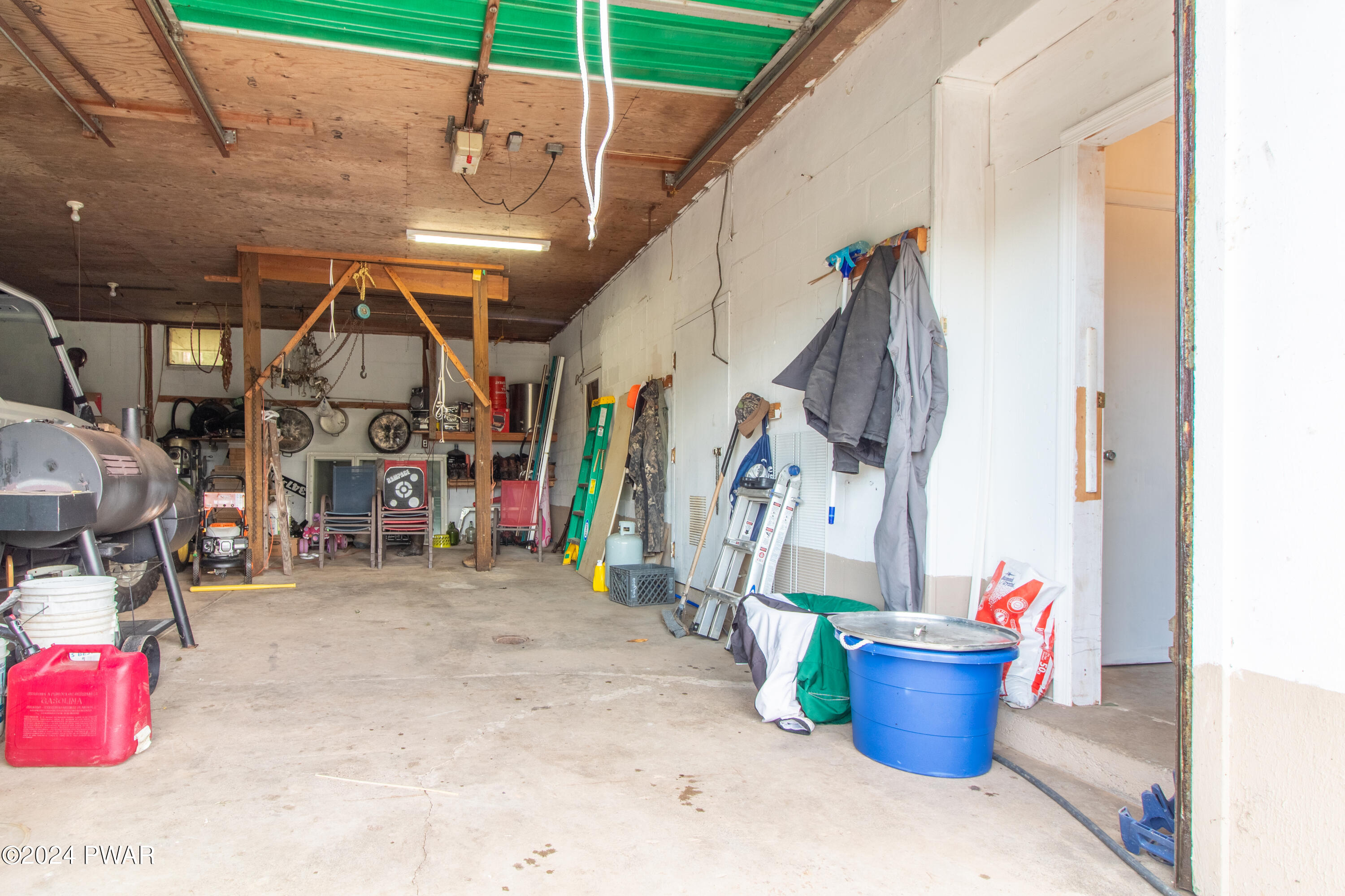 69 East Sterling Road Newfoundland, PA 18445 - Photo 36 of 57