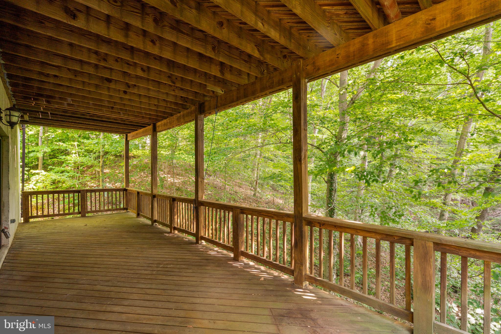 8575 Cobb Road Manassas, VA 20112 - Photo 51 of 76 Lower Level Deck