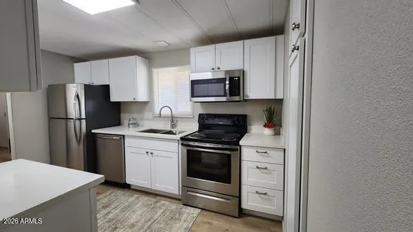 $69,000 | 11811 North 19th Avenue, Unit 46, Phoenix, AZ 85029