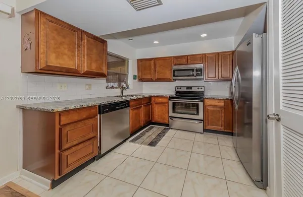 $2,290 | 6551 Coliseum Boulevard, Port Charlotte, FL 33981