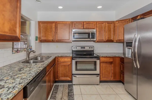 $2,290 | 6551 Coliseum Boulevard, Port Charlotte, FL 33981