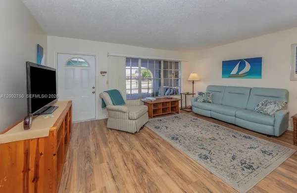 $2,290 | 6551 Coliseum Boulevard, Port Charlotte, FL 33981