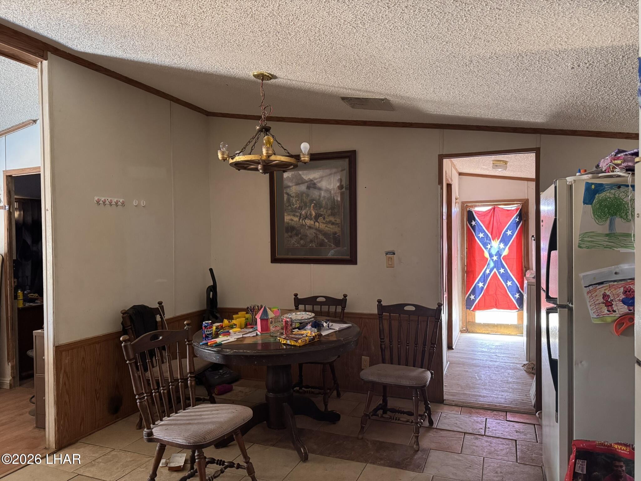 69896 Salome Road Salome, AZ 85348 - Photo 5 of 19 a living room with furniture