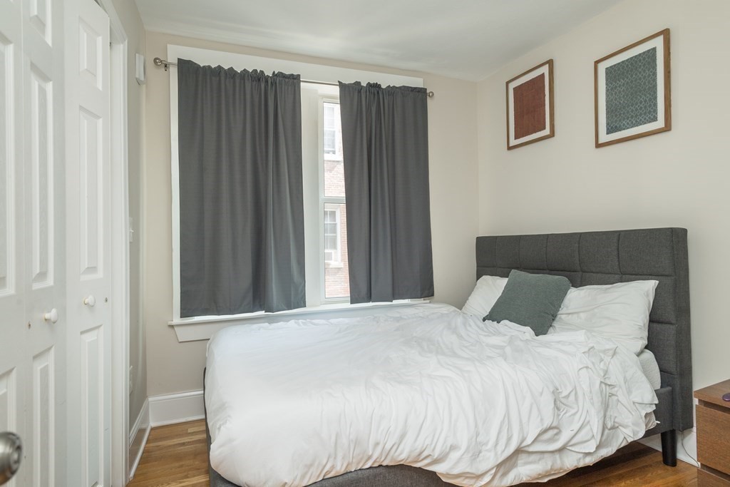 20 Sheafe Street Boston, MA 02113 - Photo 8 of 9