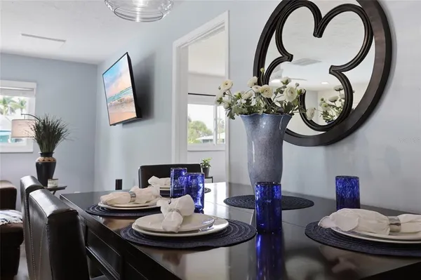 $700,000 | 514 Palm Avenue, Nokomis, FL 34275