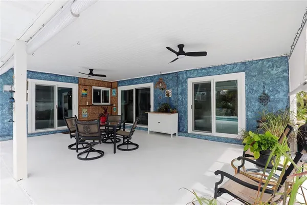 $700,000 | 514 Palm Avenue, Nokomis, FL 34275