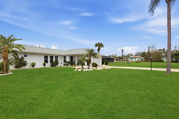 $700,000 | 514 Palm Avenue, Nokomis, FL 34275