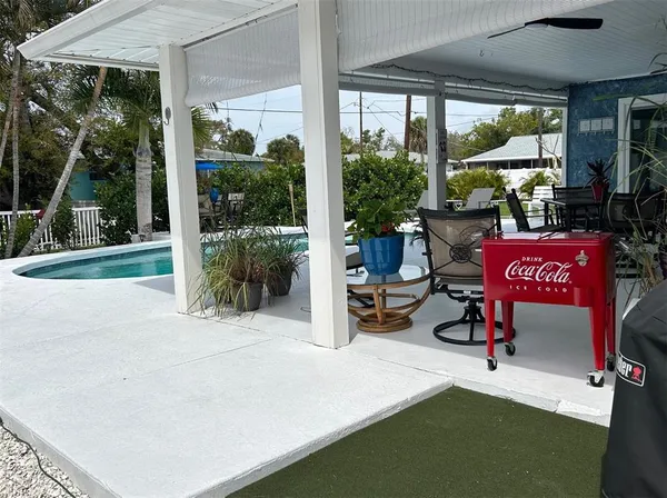 $700,000 | 514 Palm Avenue, Nokomis, FL 34275