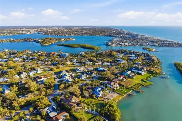 $700,000 | 514 Palm Avenue, Nokomis, FL 34275