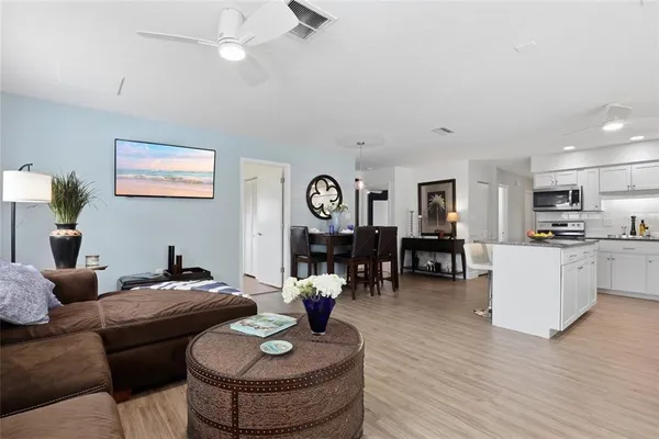 $700,000 | 514 Palm Avenue, Nokomis, FL 34275