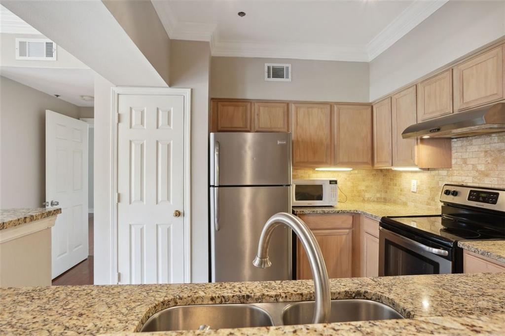 3777 Peachtree Road Northeast, Unit 331 Atlanta, GA 30319 - Photo 5 of 17