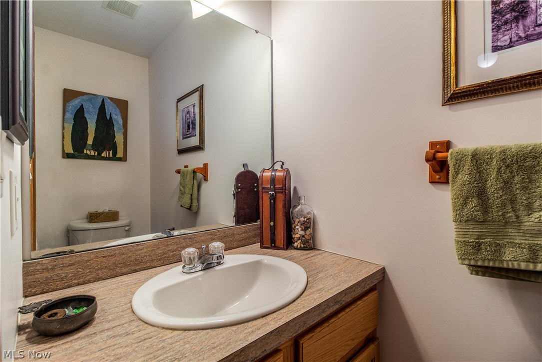855 Spring Street, Unit 1 Conneaut, OH 44030 - Photo 13 of 16 Gallery Image 13