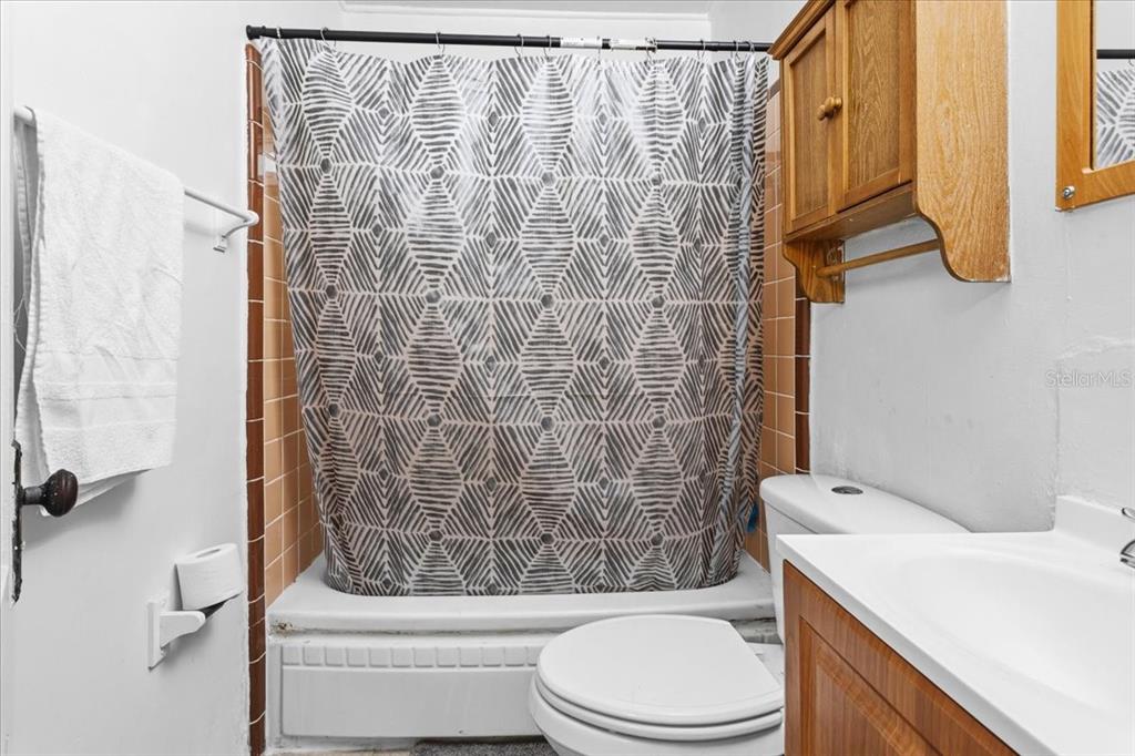 779 Northwest 37th Street Gainesville, FL 32607 - Photo 16 of 40