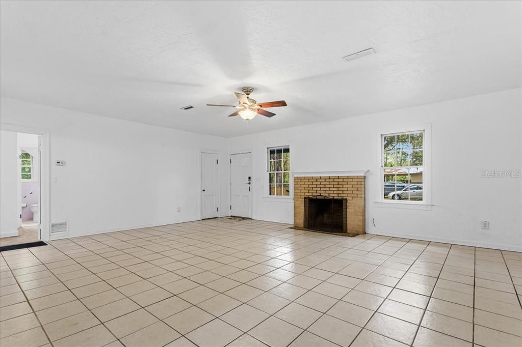 779 Northwest 37th Street Gainesville, FL 32607 - Photo 24 of 40