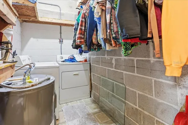 $429,900 | 779 Northwest 37th Street, Gainesville, FL 32607