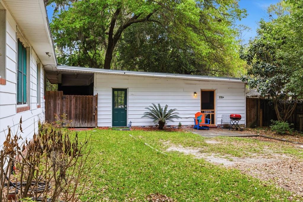 779 Northwest 37th Street Gainesville, FL 32607 - Photo 5 of 40
