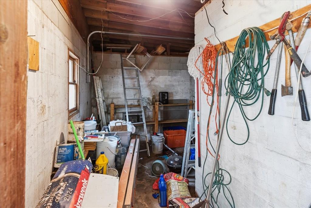 779 Northwest 37th Street Gainesville, FL 32607 - Photo 9 of 40