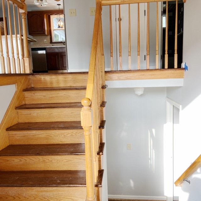 35 Custer Street Warwick, RI 02889 - Photo 7 of 22 Gallery Image 7