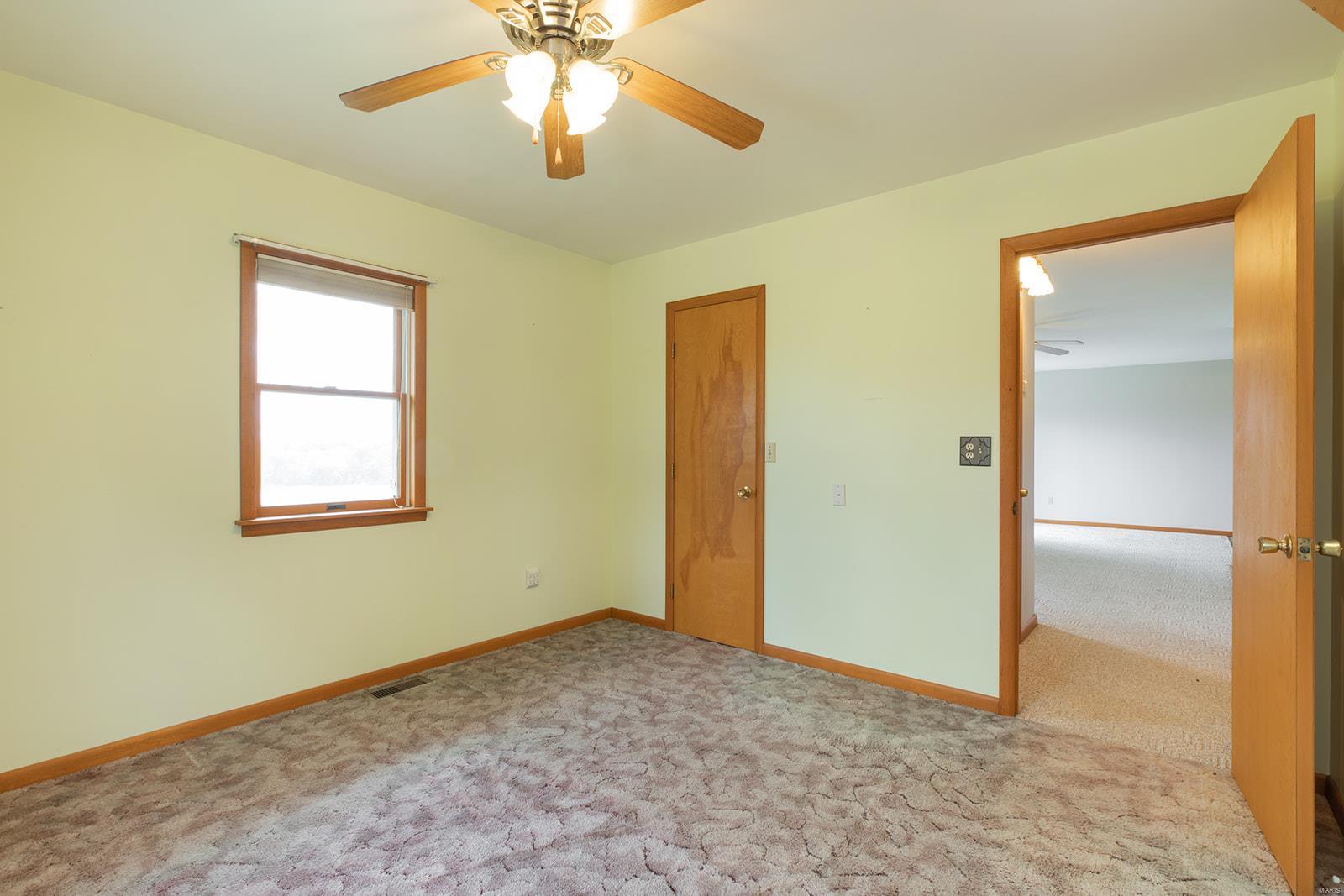 4279 F S Road Shipman, IL 62685 - Photo 39 of 51